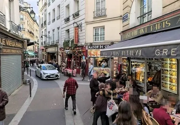 Boutique 345 m²