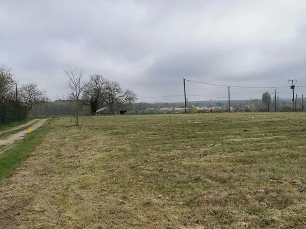 Terrain plat viabilisé