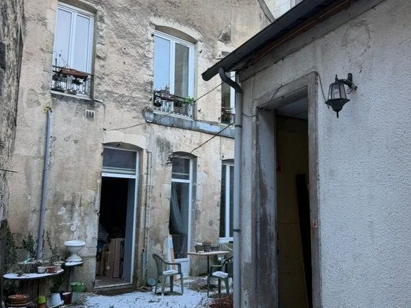 Maison à vendre 8 pièces MONTBARD (21)