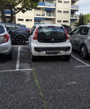 Parking a louer