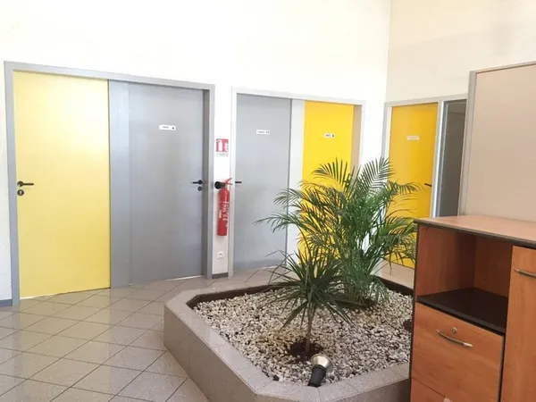 Bureau 14 m²