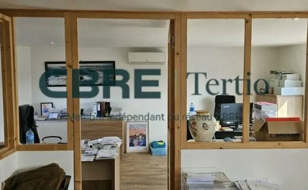 Local d'activité 365 m²
