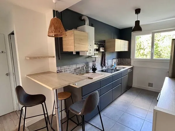 Appartement T2 lumineux avec balcon - Proche Nantes