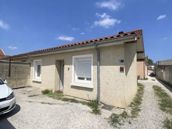 maison T3 55 m² À seulement 5 minutes du Carré de soie