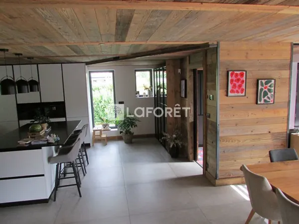 Chalet Bourg Saint Maurice 7 pièce(s) 207 m2