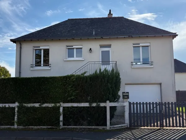 Maison à vendre 4 pièces ESVRES (37)