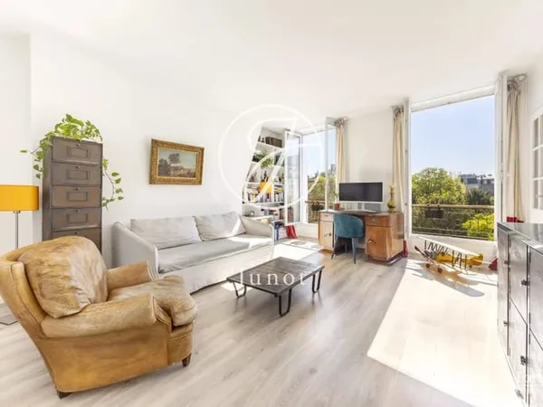Paris 3e - SQUARE DU TEMPLE - Appartement - 3 pièces - 76,17m² Carrez - 2 chambres