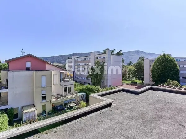 Duplex 4 pièces 99 m²