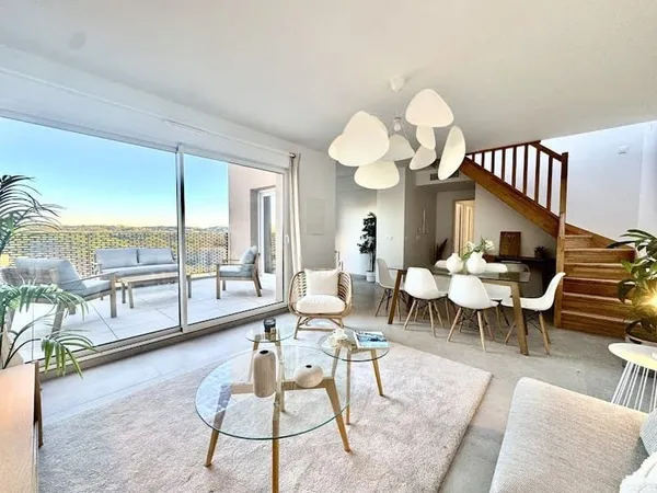 Appartement 4 pièces 81 m²