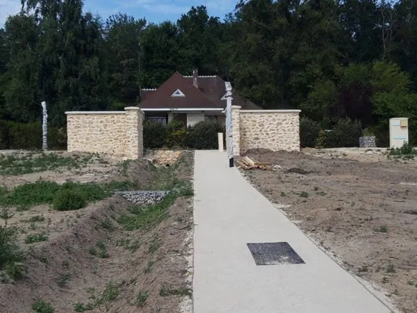 Terrain à bâtir de 200 m² à LA NORVILLE (91)