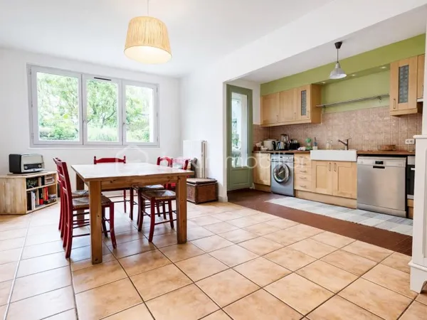 Appartement 4 pièces 84 m²