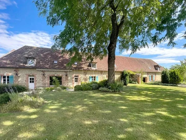 Maison 8 pièces 267 m²