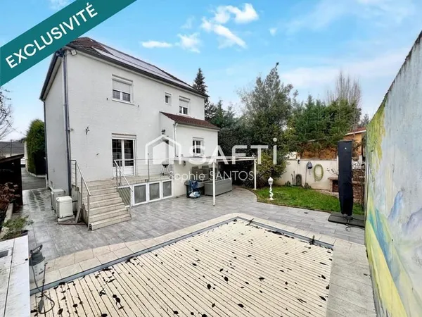 MAISON 175 M2 - 6 PIECES - AVEC PISCINE CHAUFFEE