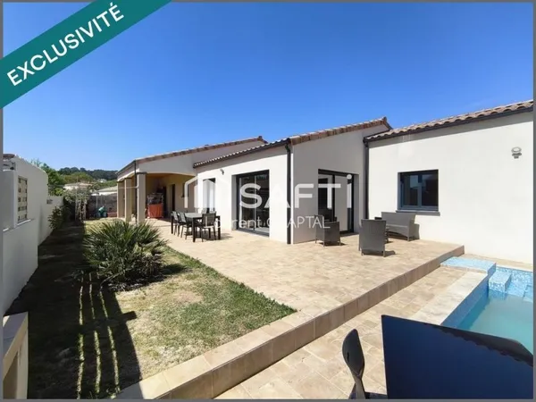 Magnifique villa dans un village prisé aux portes de Carcassonne .