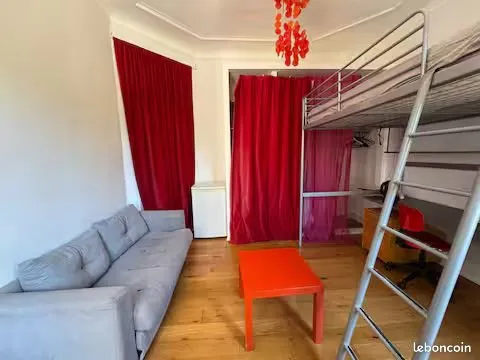 Chambre sdb et WC privatifs