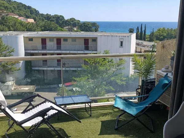 Studio 1 pièce 25 m²