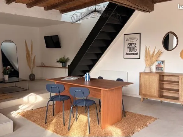 Location maison avec jardin meublée moyenne durée