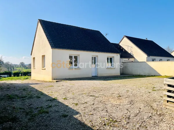 Maison Saussemesnil 4 pièces - 90m² - 880m² de terrain
