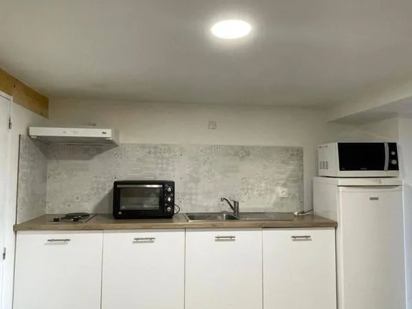 Studio 1 pièce 20 m²