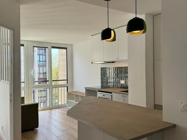 Appartement meublé 3 pièces - 56 m² - 5e étage avec ascenseur