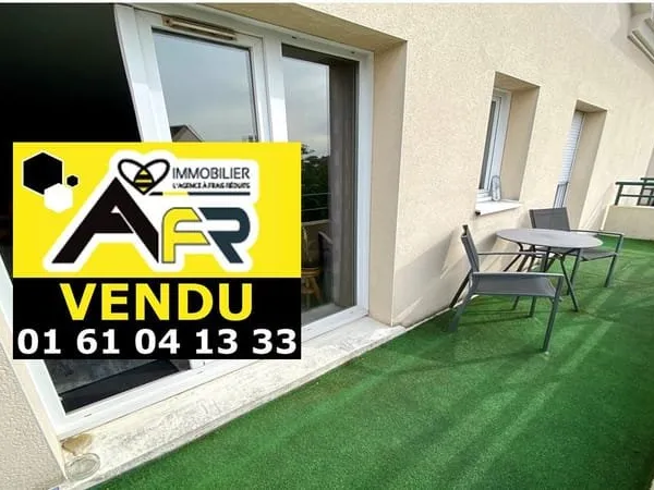 Appartement 2 pièces de 47 m2, 15 mins gare !