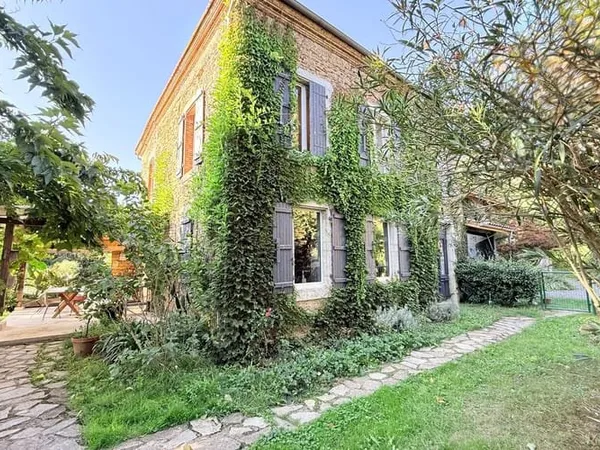 Maison 7 pièces 178 m²