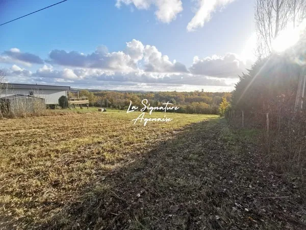 TERRAIN CONSTRUCTIBLE DE 2072M²