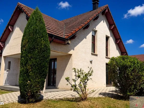 Maison 7 pièces 139 m²