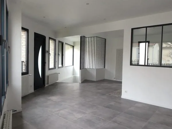 DUPLEX EN REZ-DE-JARDIN