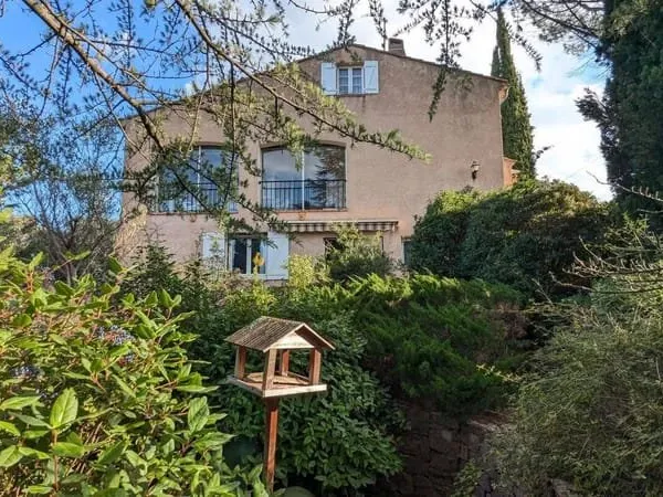 Villa 6 pièces 158 m²
