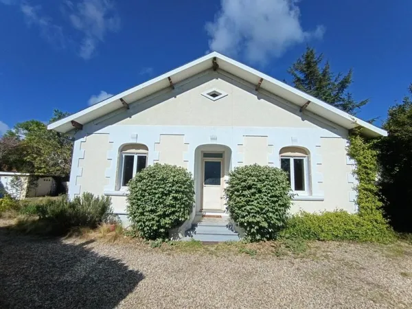 Maison Vente Saint-Seurin-sur-l'Isle 5p 100m² 158250€