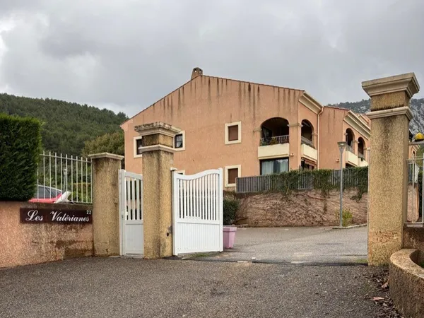 Appartement 3 pièces 61m2 en duplex