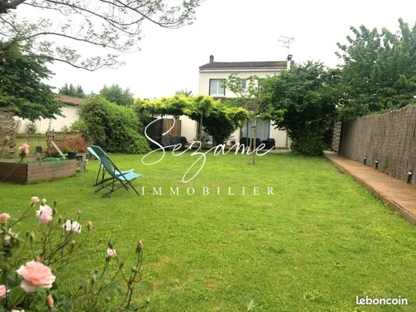 Gond-Pontouvre, 5 min Ouest Angoulême, Belle Maison F5 avec grande dépendance et jardin clos