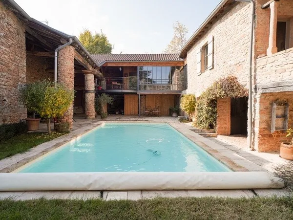 Maison à vendre 8 pièces proche de MACON (71)