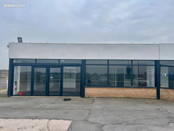 Location Local commercial - La Bassée