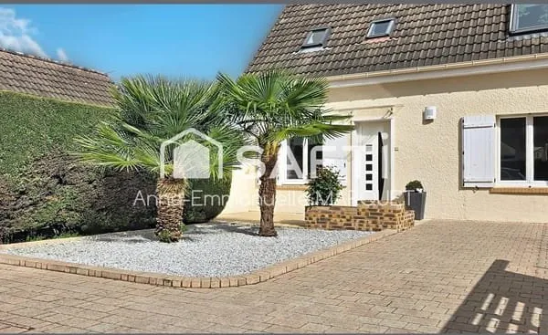 Maison 4 chambres, proche des commodités.