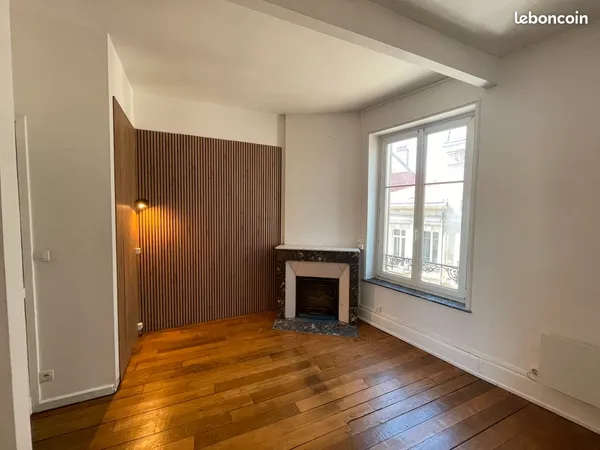 Appartement traversant 29m2