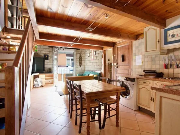 Appartement 4 pièces 38 m²