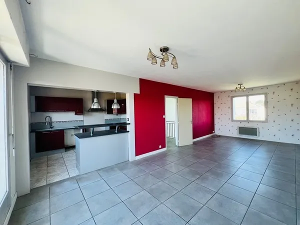 Maison 145m² - 4/6 chambres + jardin et garage proche Leclerc