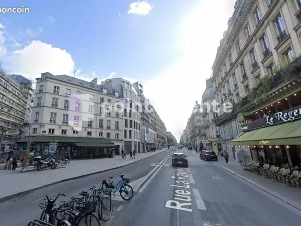 Commerce habillement/textile 88 m²