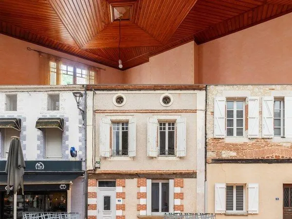 Maison 3 pièces 141 m²