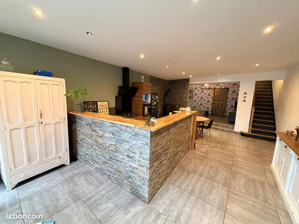 Maison 6 pièces 150 m²