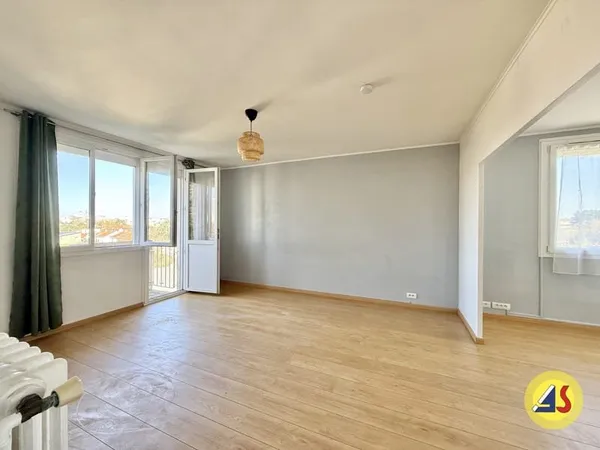 APPARTEMENT NANTES TERTRE PROCHE ZOLA.