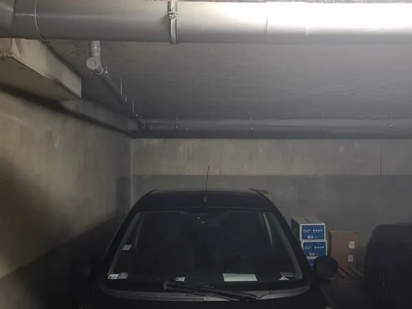 Location place de parking souterraine tours