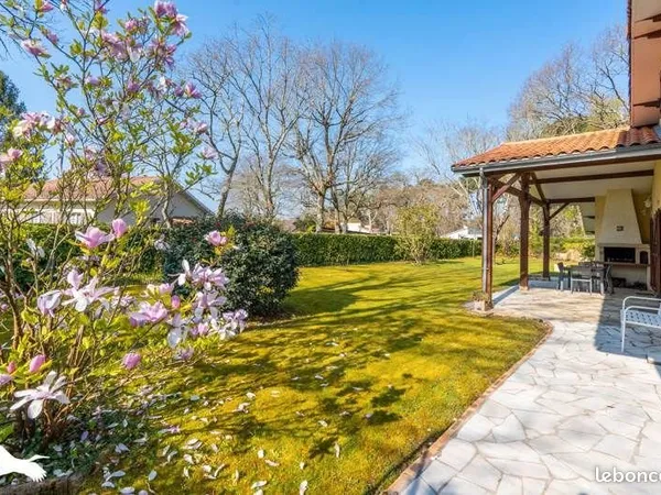 Maison 7 pièces 120 m²