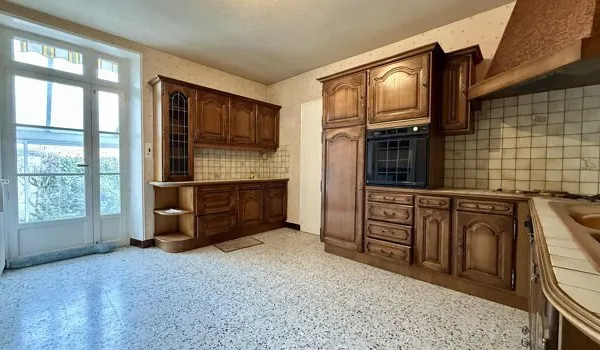 Maison 6 pièces 180 m²