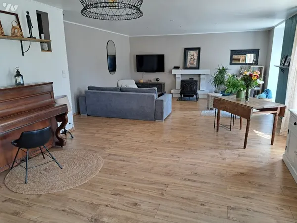 Maison 7 pièces 197 m²