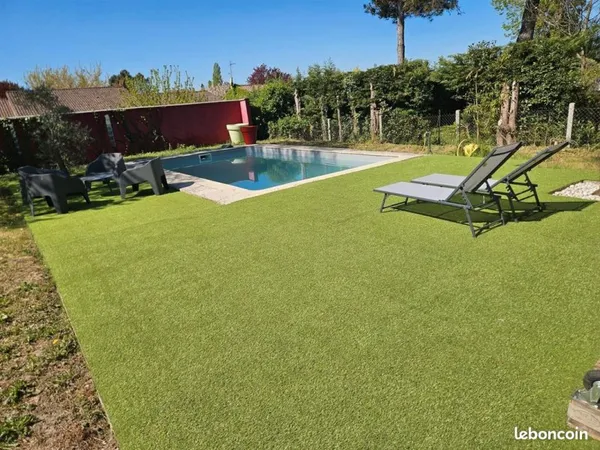 Villa 7 pièces 217 m²