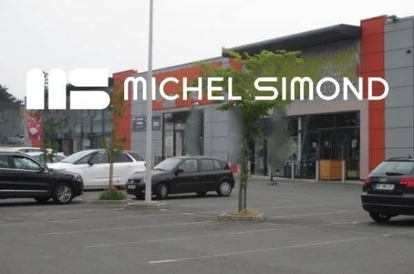 Local commercial 1450 m²