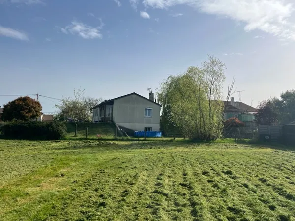 Vends terrain 1118m² Précharaux (86580)